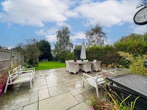 Photo 17- click for photo gallery